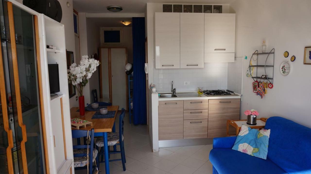 Appartamenti La Torre Lignano Sabbiadoro Cameră foto